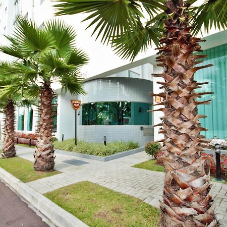 Para Um Trabalho Temporario Ou Ferias Em Curitiba Exterior foto